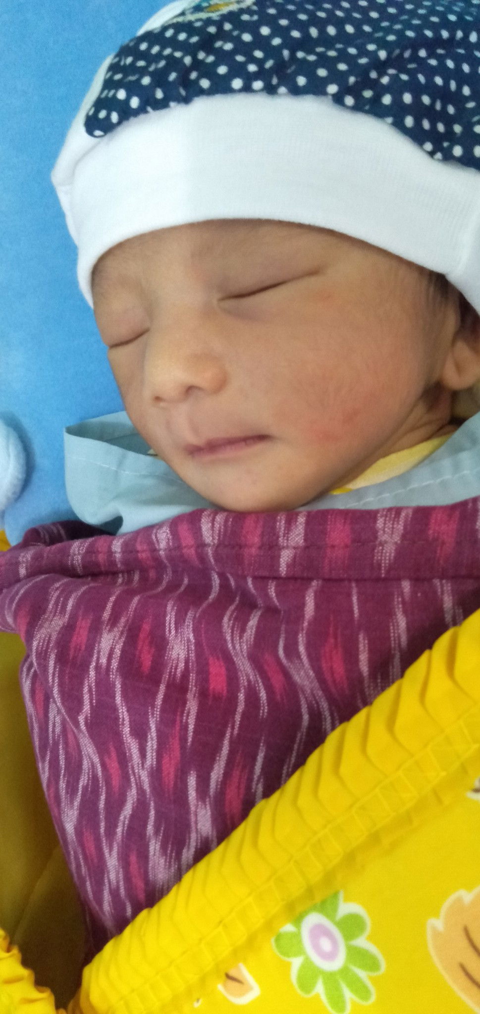 Melahirkan itu tidak sakit