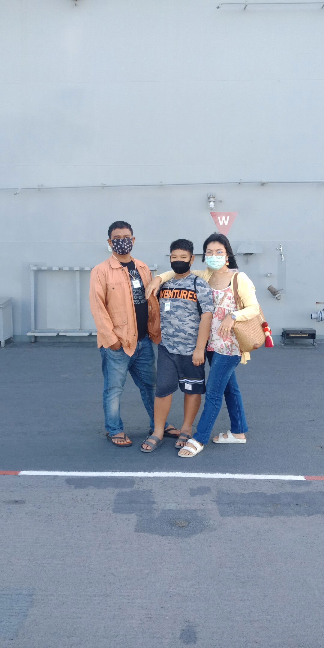 Monticha Ton profile icon