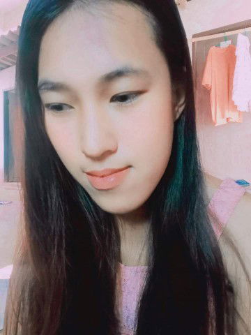 พลอย profile icon