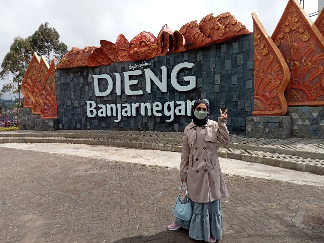 Dwi utami profile icon