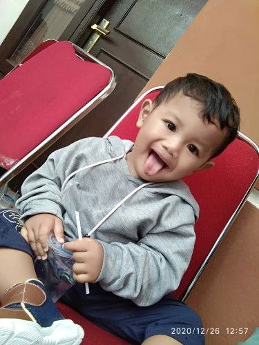 Riska Ulfianti profile icon