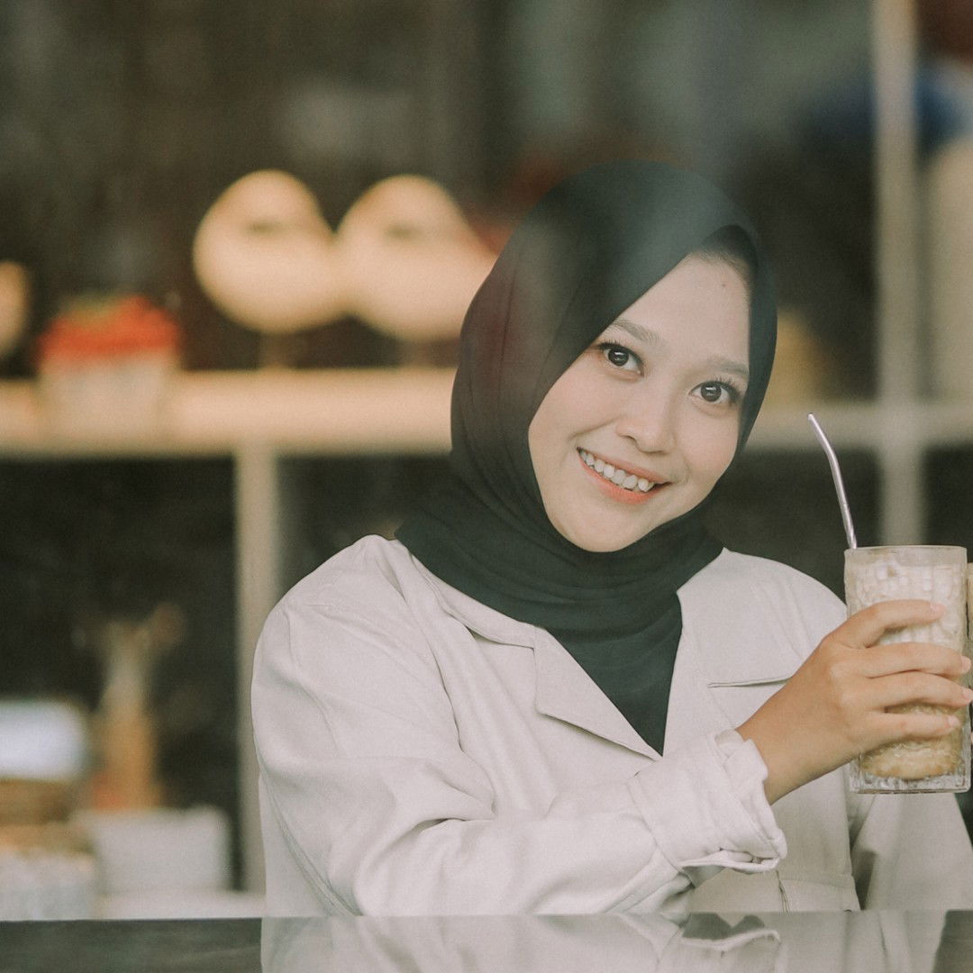 Mrs. Zidni profile icon