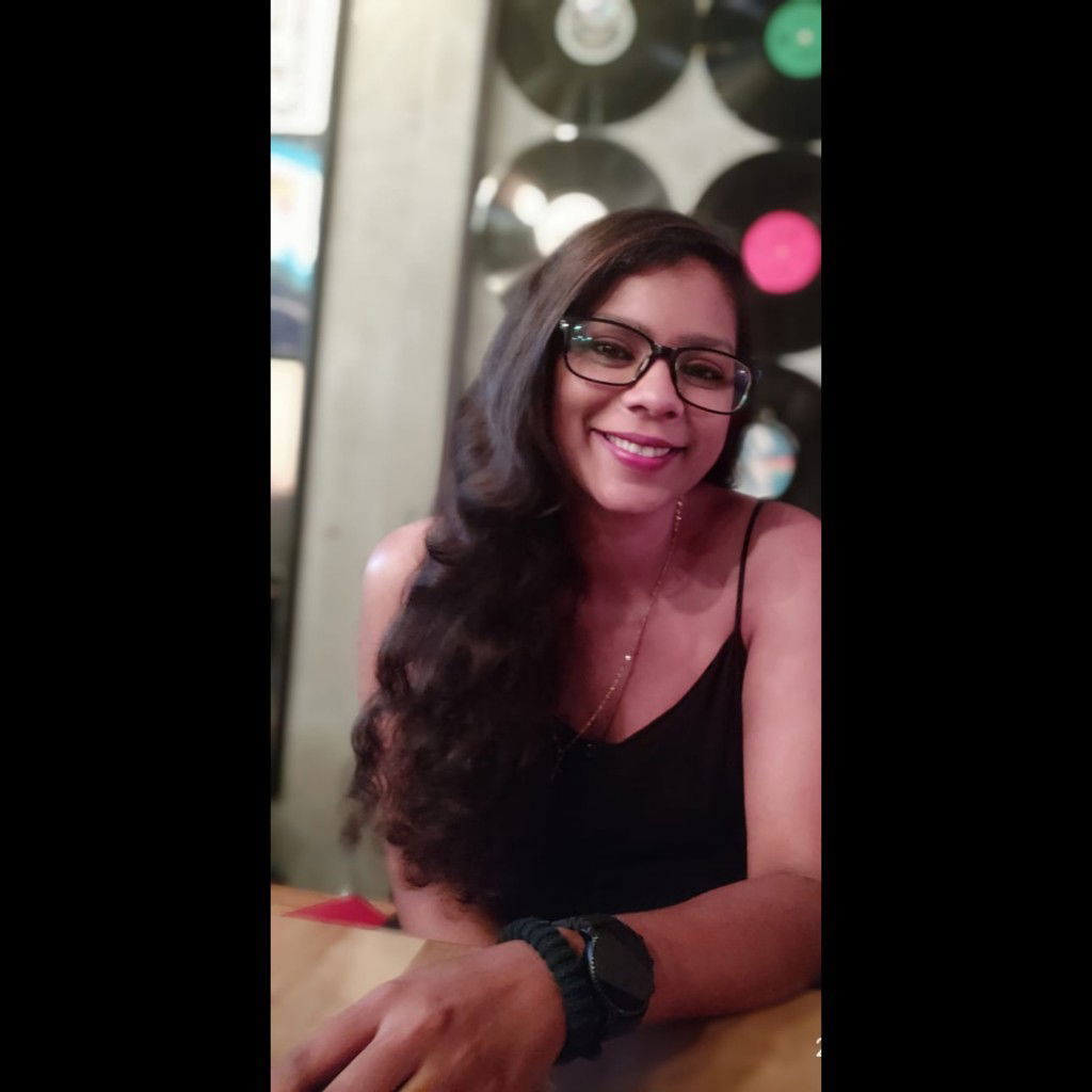 roshini rachel profile icon