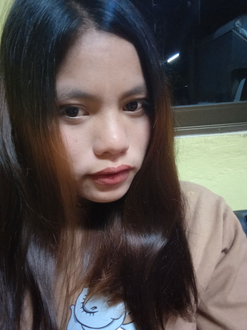 อีหวึ่ง ตัวกลม profile icon