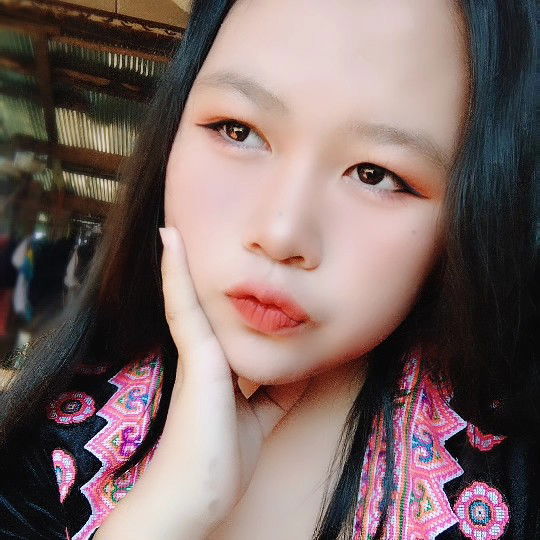 sathika saenhanchai  profile icon