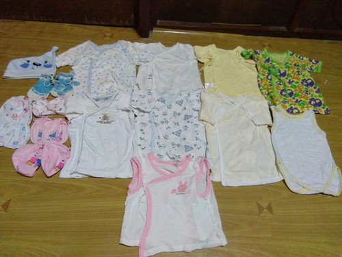 เสื้อผูกหน้าผ้านิ่มเด็ก0-3เดือน 120บ.รส.