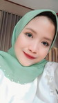 dini emilia profile icon