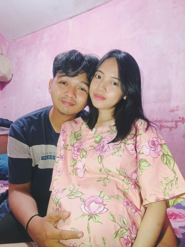 ajeng arum profile icon