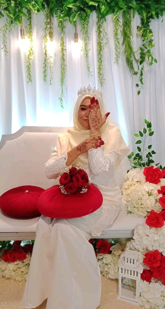 mamy roraa profile icon