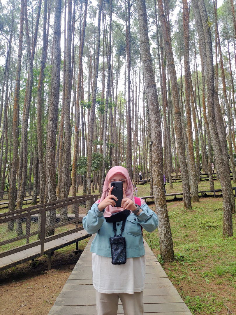 Nelly Muti profile icon