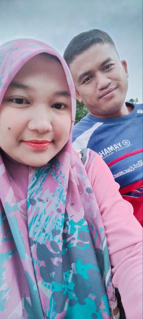 Siti Nursyuhada profile icon