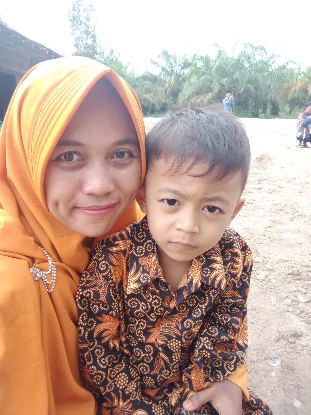 Dewi Nurmaya profile icon