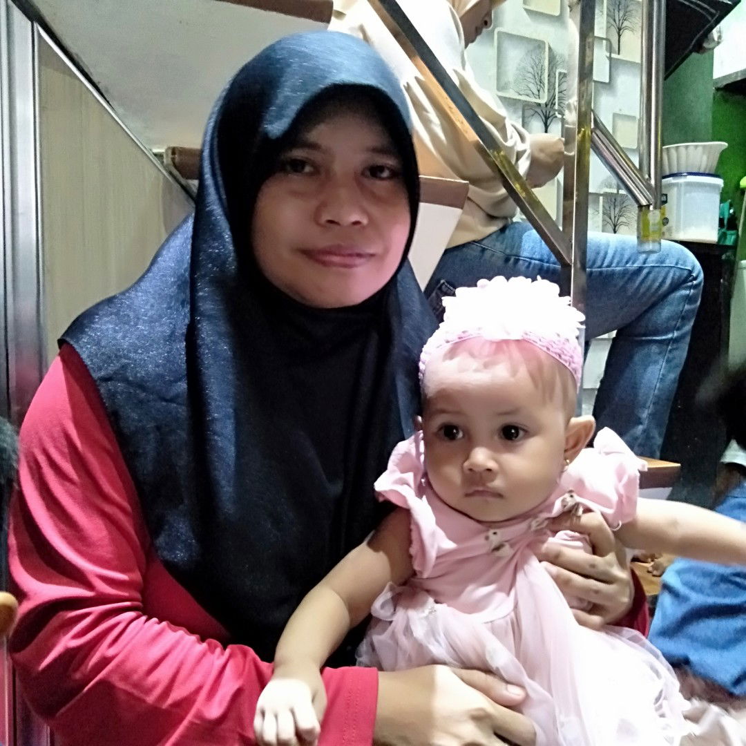 Retno Handayani profile icon