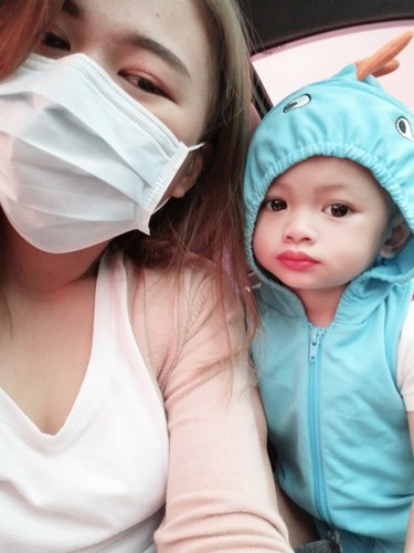 ลูกเริ่มพูดเป็นคำตอนอายุ?