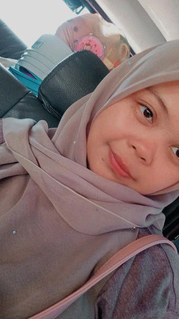 Sya Hirah profile icon