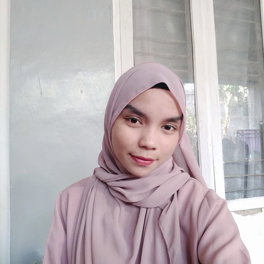 Nazla Arini profile icon