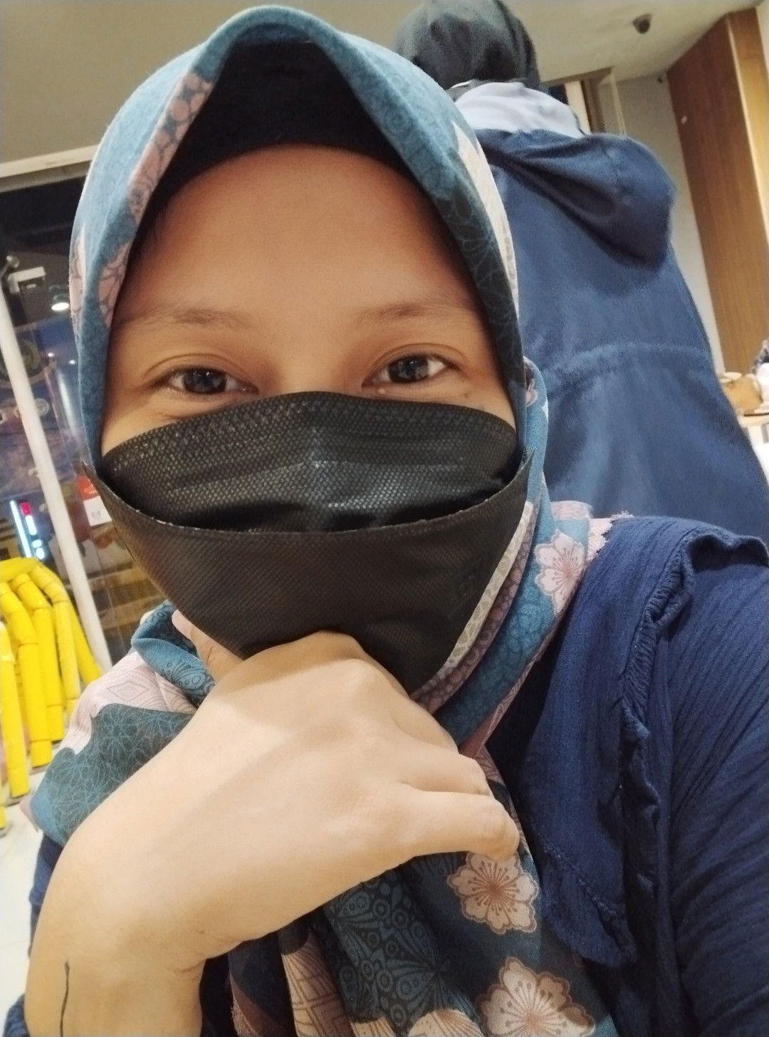 Rauhun akhyar profile icon