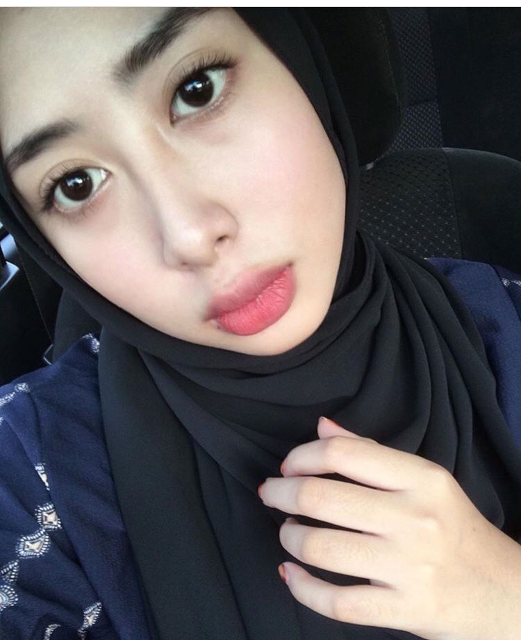 nur rianna yasmin profile icon