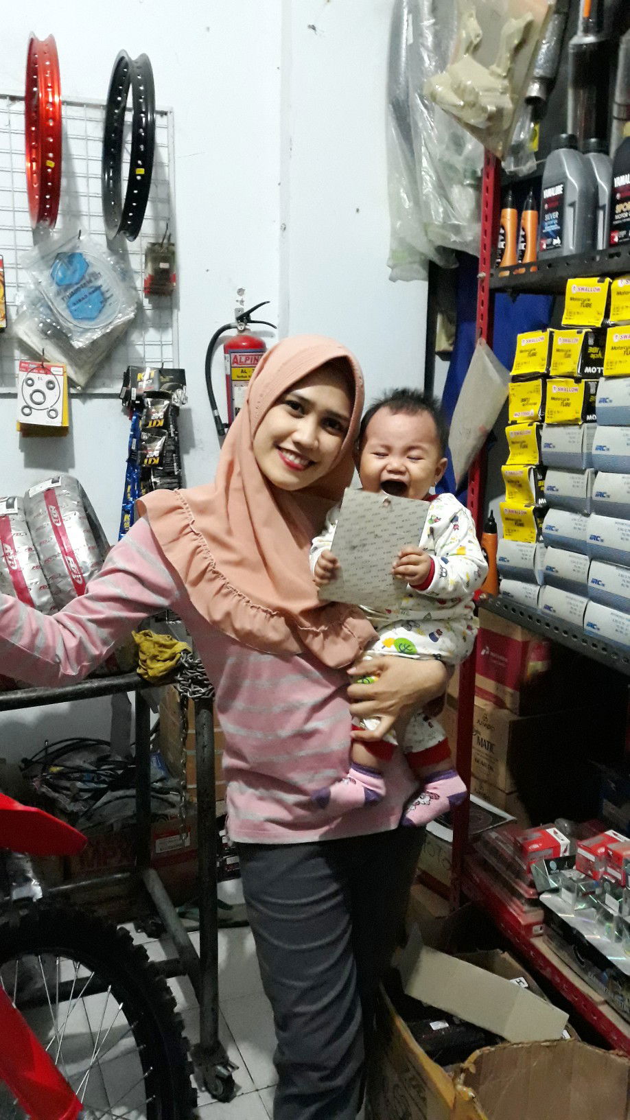 moms tika profile icon