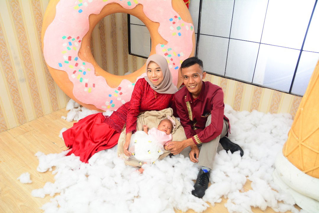 Riri Ratna Sari profile icon