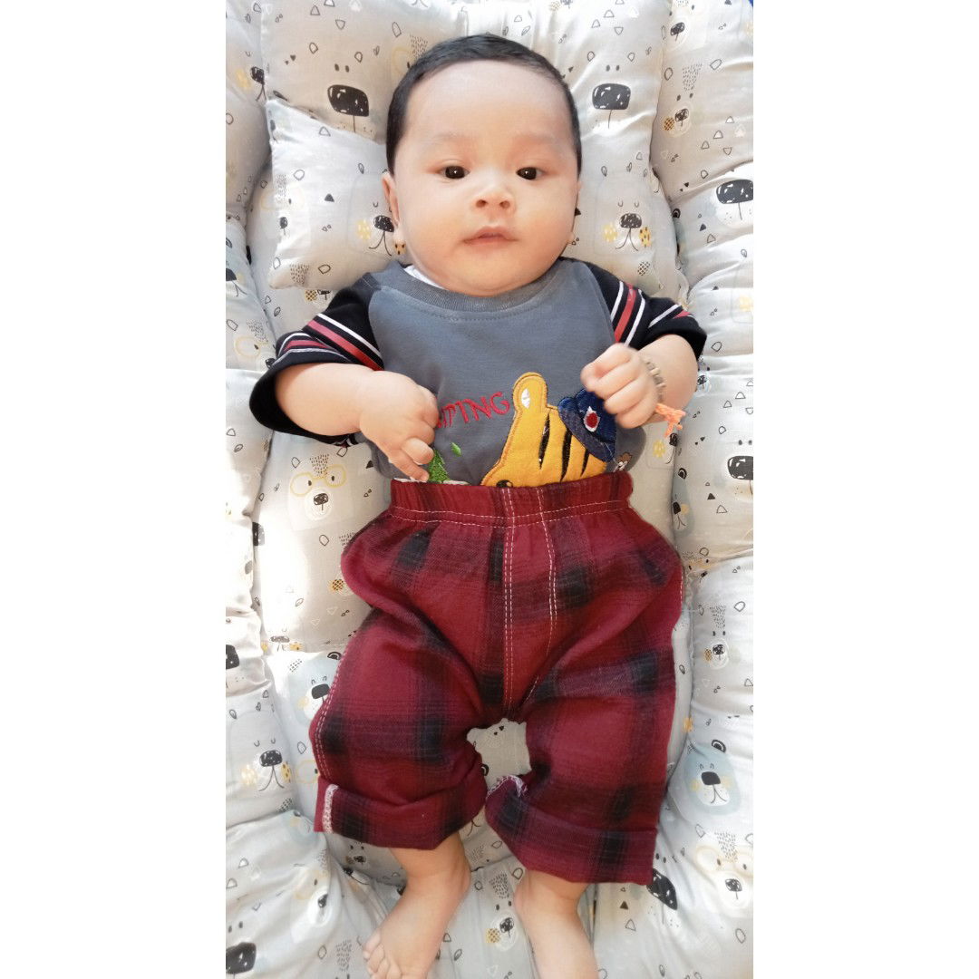 Luthfhia Aziza profile icon