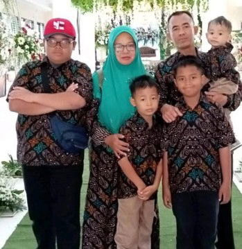 Sri Andayani profile icon