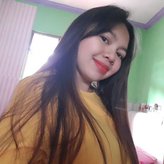 ina tresna profile icon