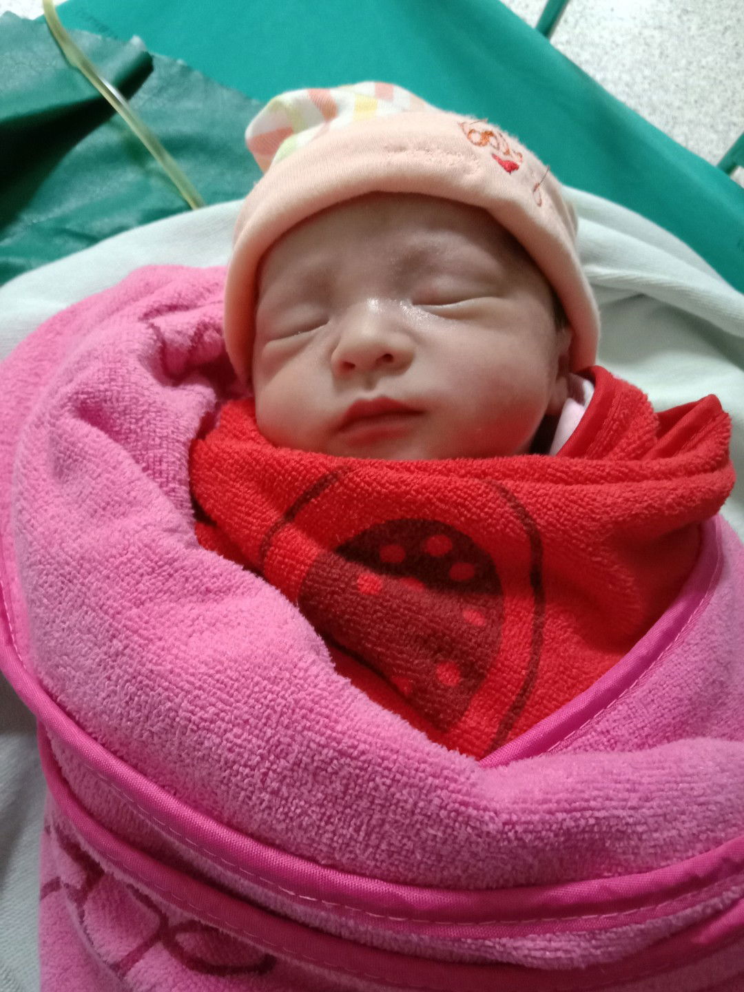 แตกแล้วคะ