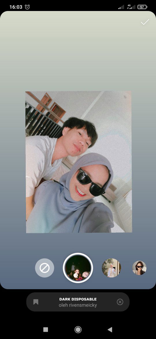 Santi Ratna Sari profile icon