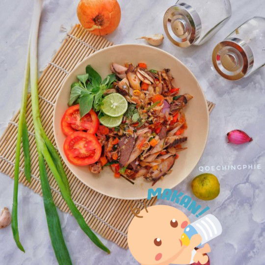 Tongkol Sambal Matah Pemersatu Kami