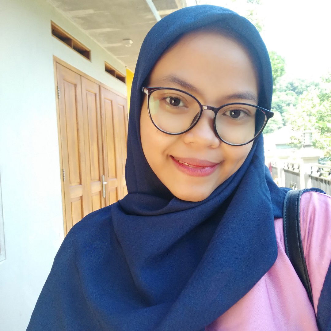 Dwi Putri Anin Diah profile icon