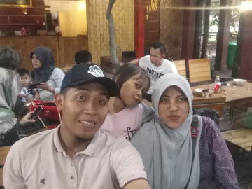 Desi Mayasari profile icon