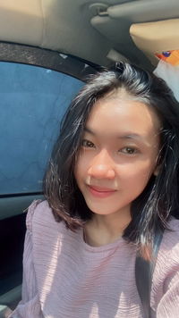 Herlina Oktaviani profile icon