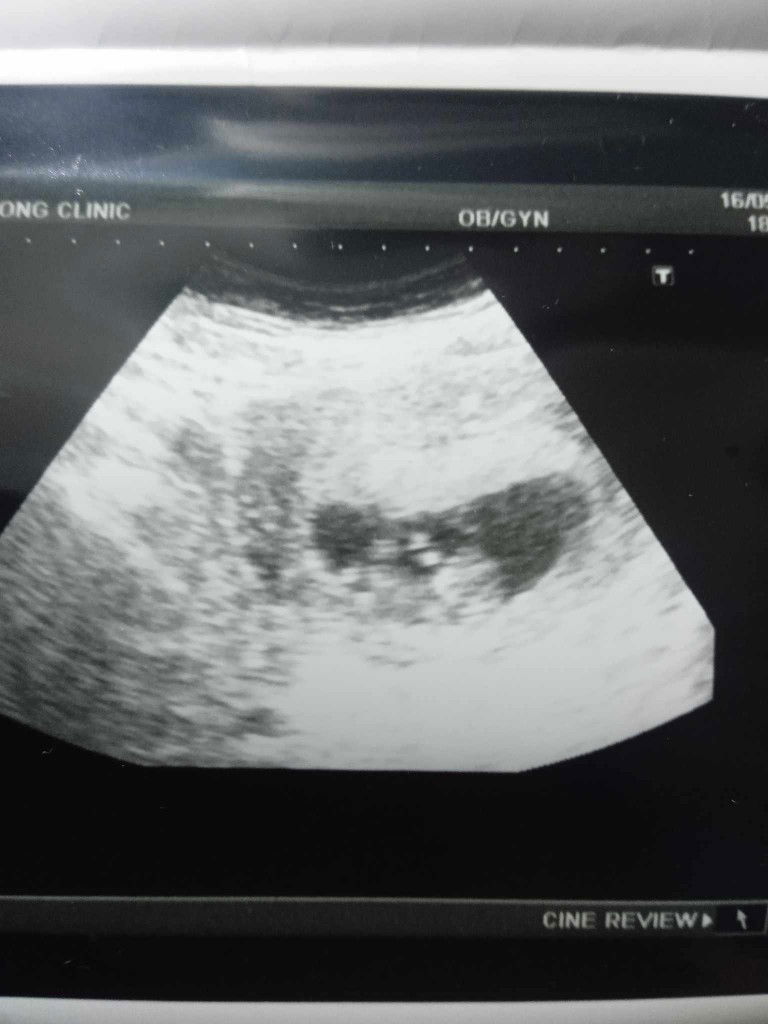 พลอย profile icon