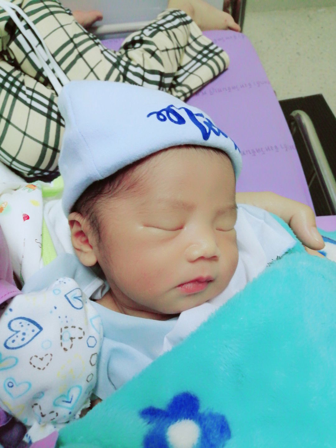 คลอดตอน​ 38+2 Wks.