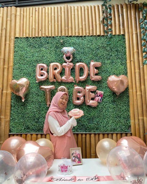 Wafiq azizah profile icon