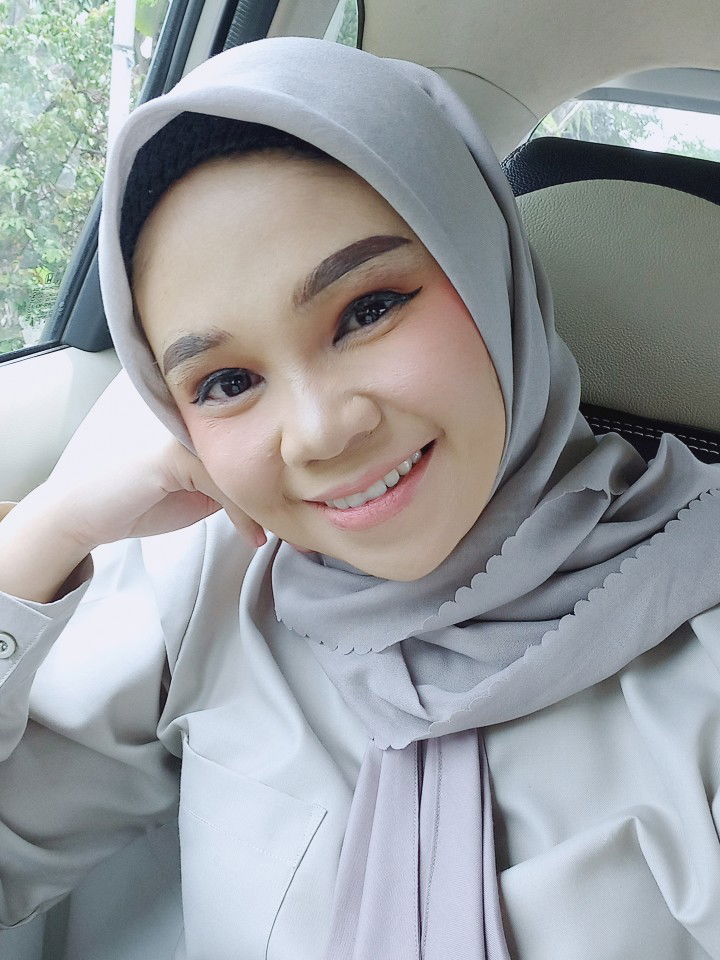 Iis Ratna Suminar profile icon