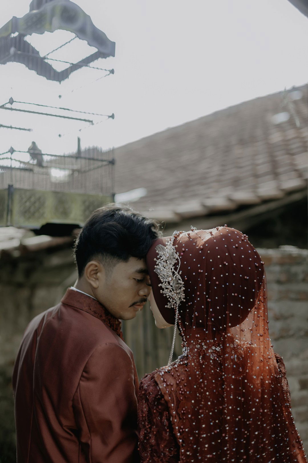 Elok Andini profile icon