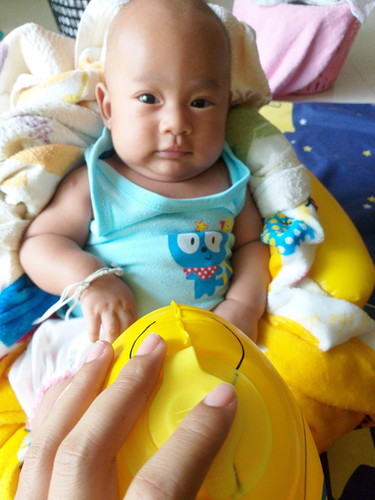 นมแม่