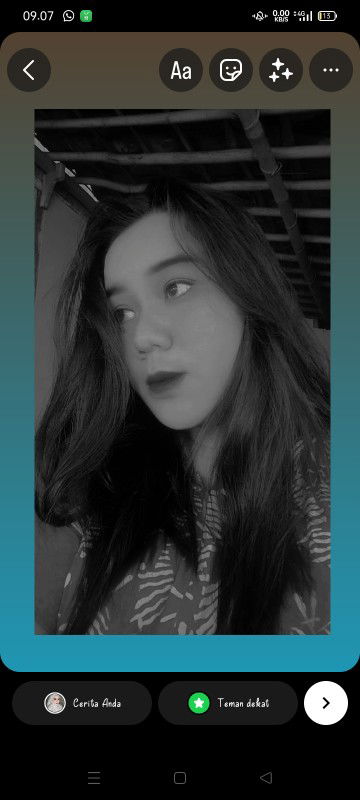 Umi Khoirunnisa profile icon