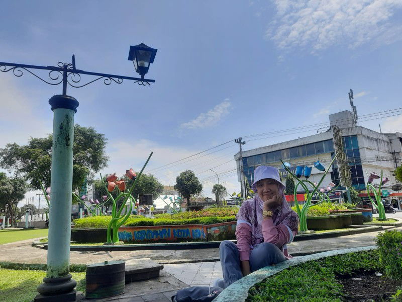 Sri setyaningsih profile icon