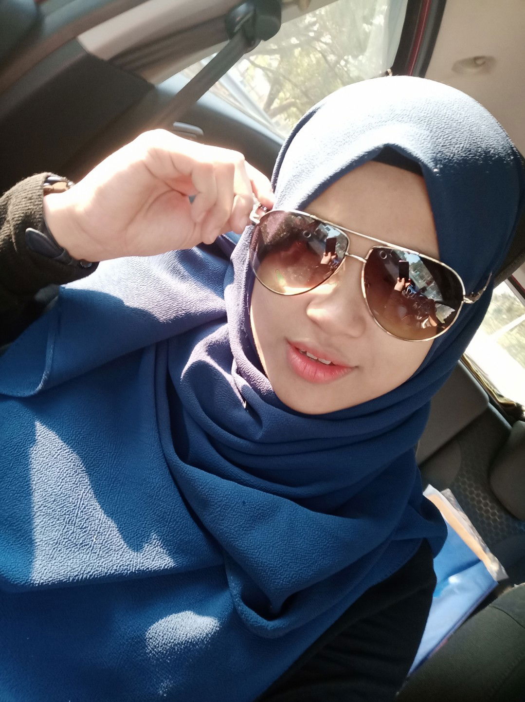 Siti NurNafizah profile icon