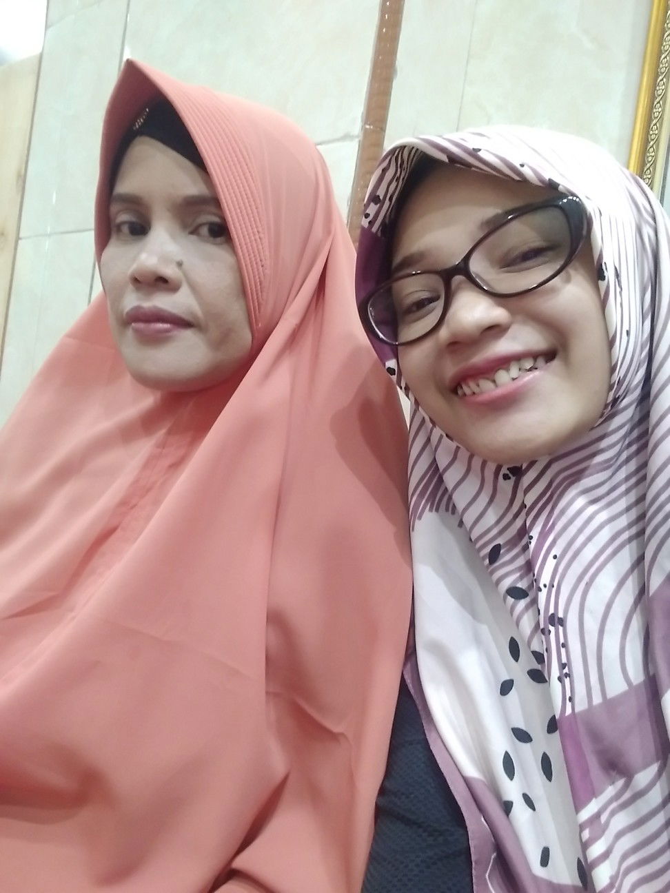 ibuku guru terbaikku