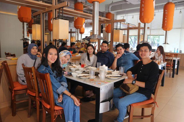 moment manis bersama ibu