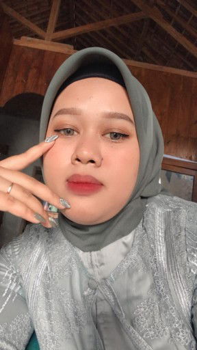 Nindia Kusumasari profile icon