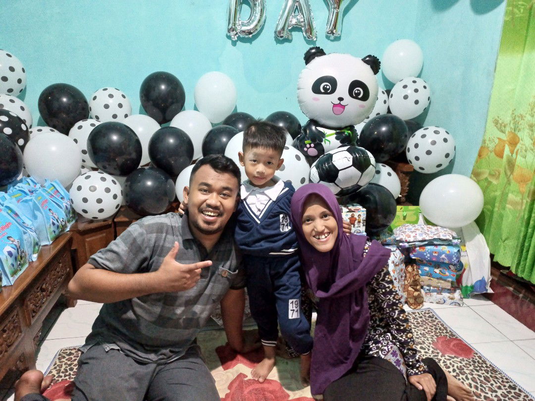 Nur Faiezaa profile icon