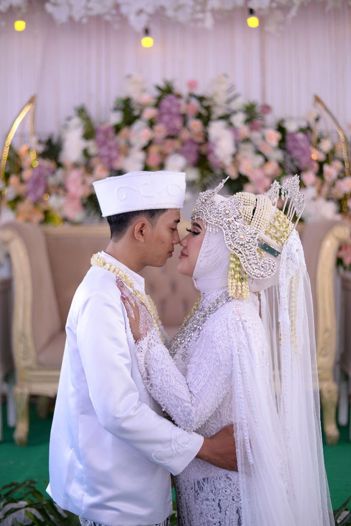 Ardha Nazmi Andini  profile icon