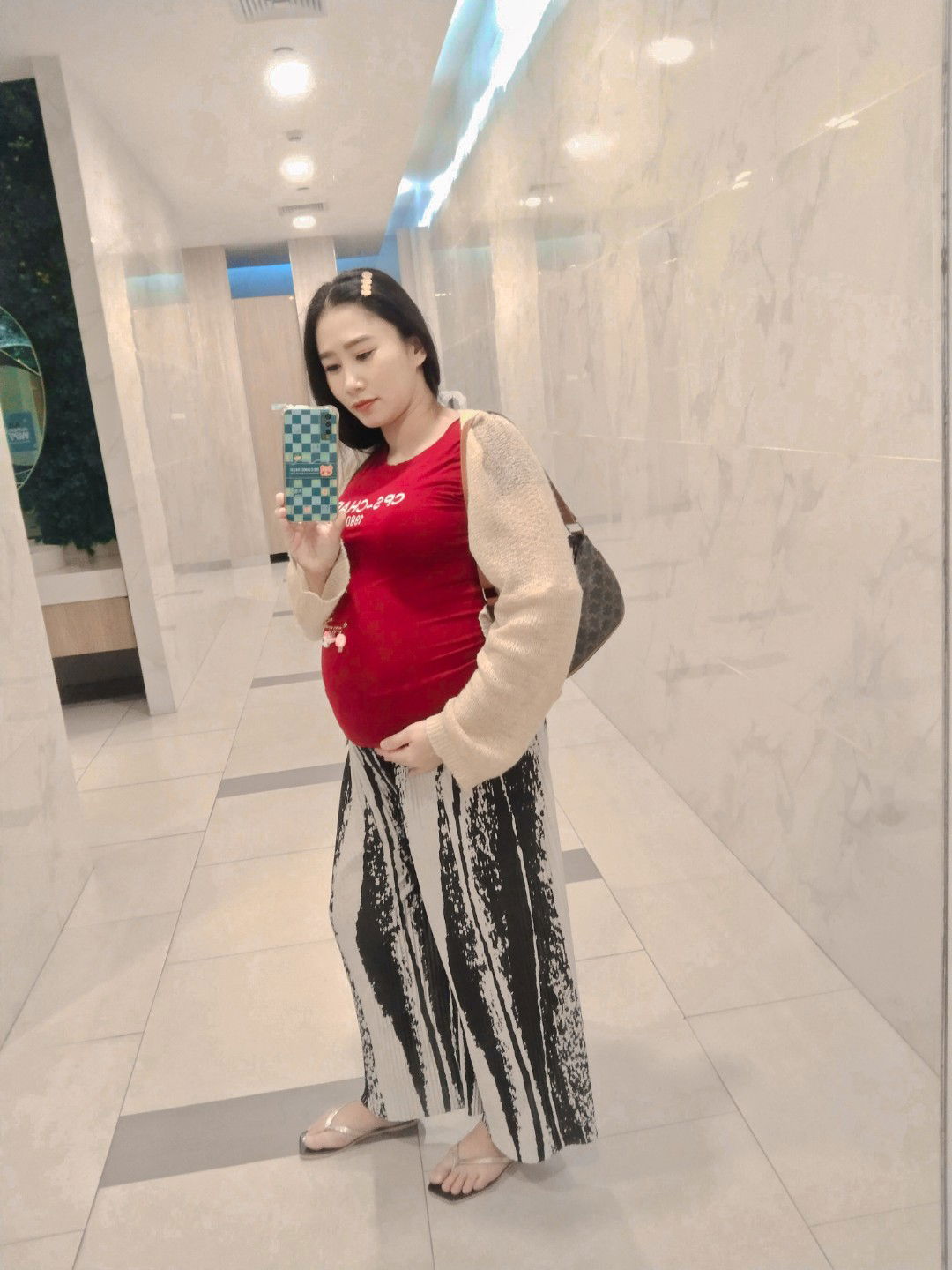 อรอุษา ตะธรรมมา profile icon