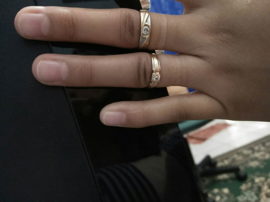 cincin susah dilepas