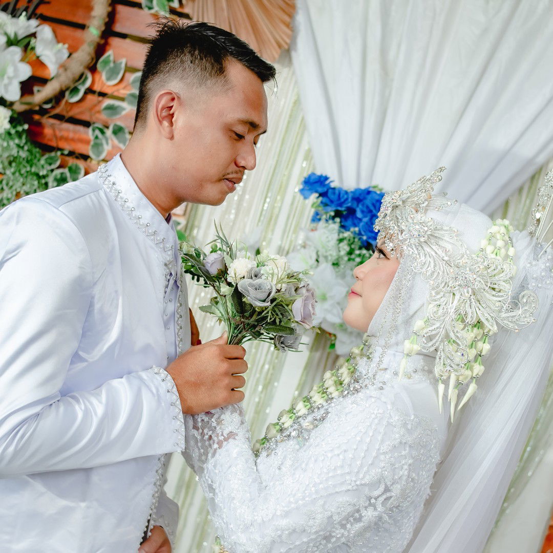 Widi Yanti profile icon